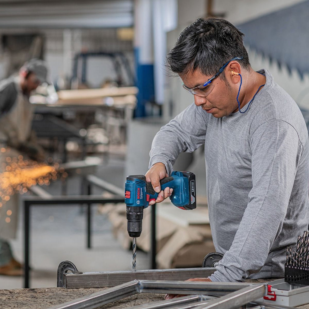 Combo Bosch 19J21G con Rotomartillo Percutor y Llave de Impacto Inalámbricos 18V con 2 Baterías, Cargador y Maletín Profesional