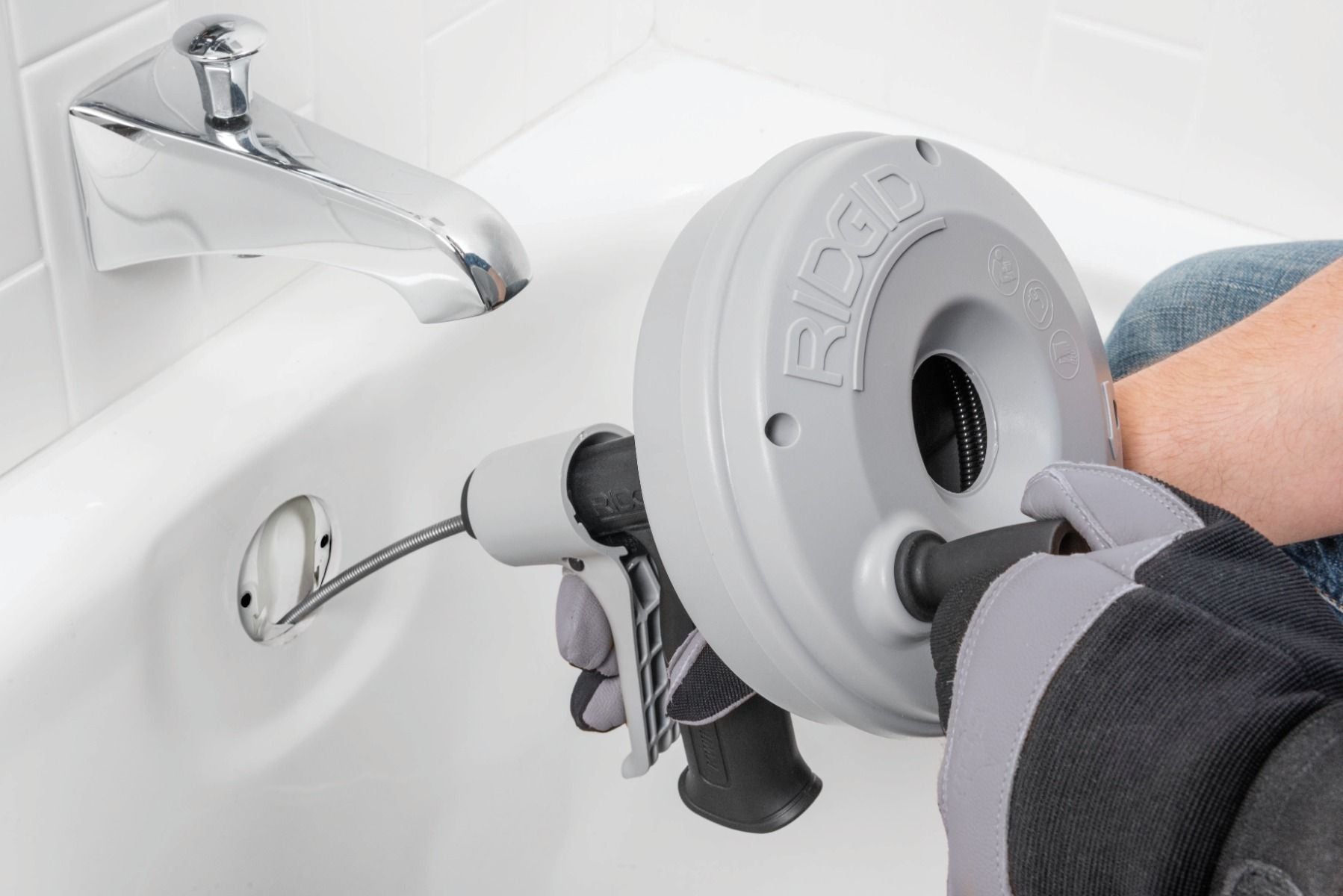 Destapacaños Ridgid K-SPIN 57038 – Manual con Cable de 7.6 m y Sistema AutoFeed para Drenajes y Lavabos