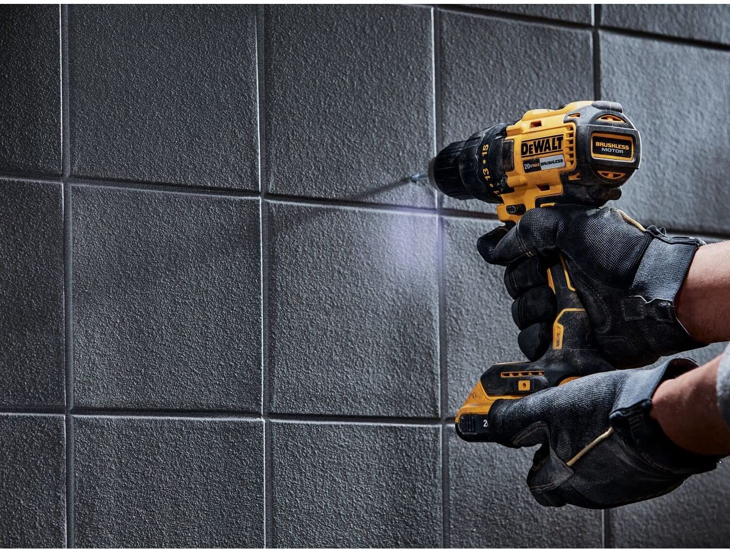 Taladro Rotomartillo Inalámbrico DeWalt DCD7781D2 20V con 2 Baterías y Bolsa de Transporte Profesional