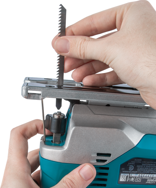 Sierra Caladora Makita JVO600K 650W con Velocidad Variable VV, Base Inclinable y Estuche Profesional