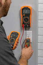 Kit de Prueba Eléctrica Klein Tools 69149P | Multímetro 600V, Probador de Tomacorriente y Voltaje sin Contacto