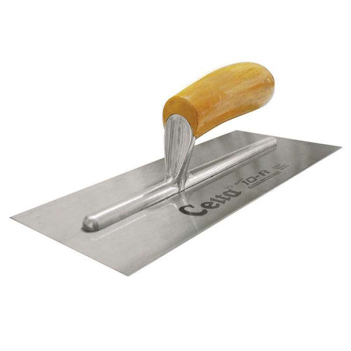 Llana Lisa Profesional con Mango de Madera para Acabados de Cemento 5-R Celta
