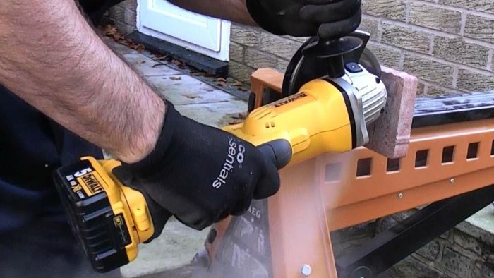 Miniesmeriladora 5” 20V DCG412B DeWalt | Esmeriladora Angular Inalámbrica Profesional con Motor de Alta Potencia y Freno Eléctrico