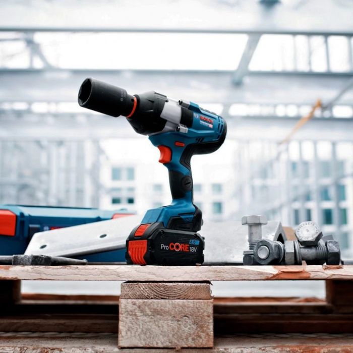 Llave de impacto inalámbrica 1/2" 18 V Bosch GDS 18V-1000 Professional – 1000 Nm de par, motor BITURBO Brushless